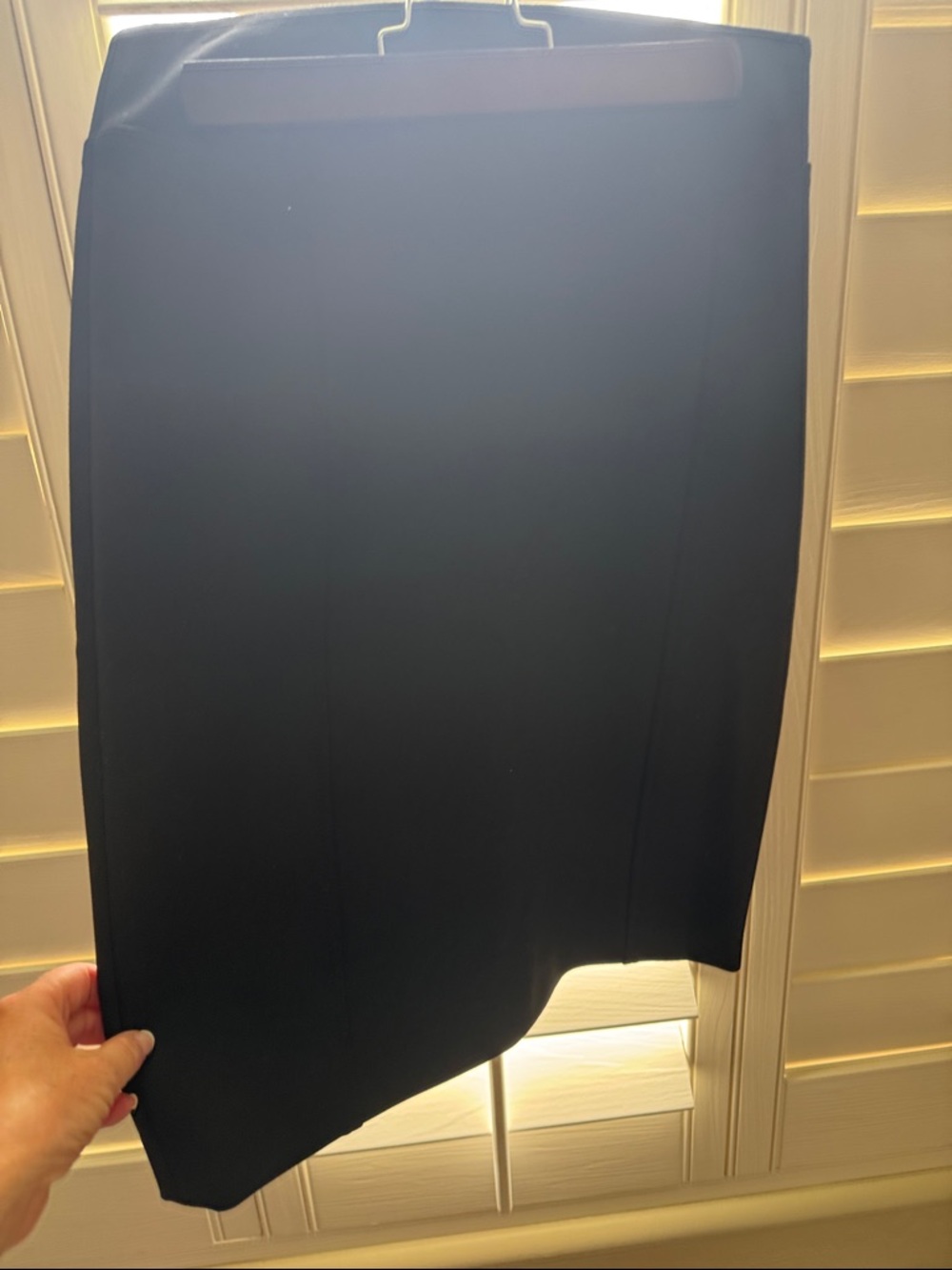 Halogen Black knit pencil skirt with back vent
